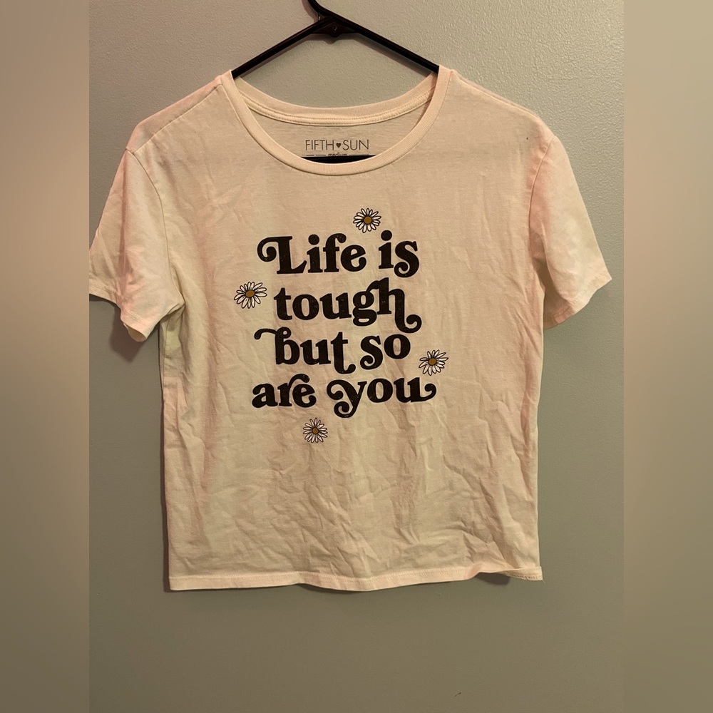 juniors fifth sun graphic tee // size medium